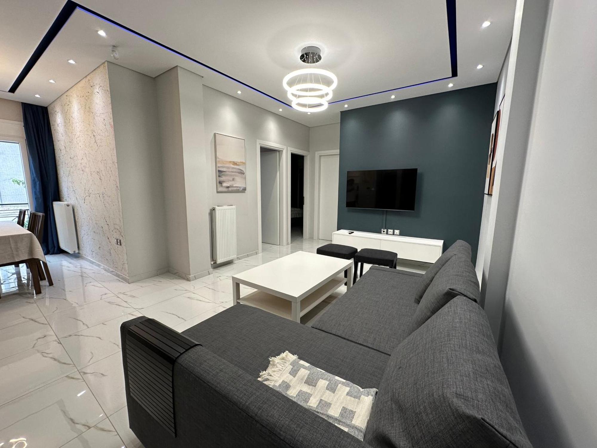 Warm And Modern Brand New Apartment Piræus Eksteriør billede